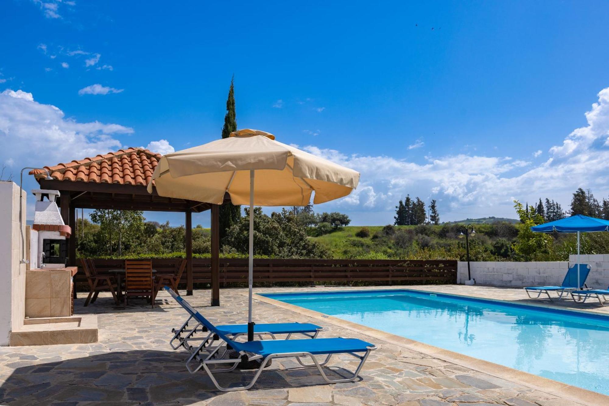 Villa Ira Finiki Latzi Exterior foto