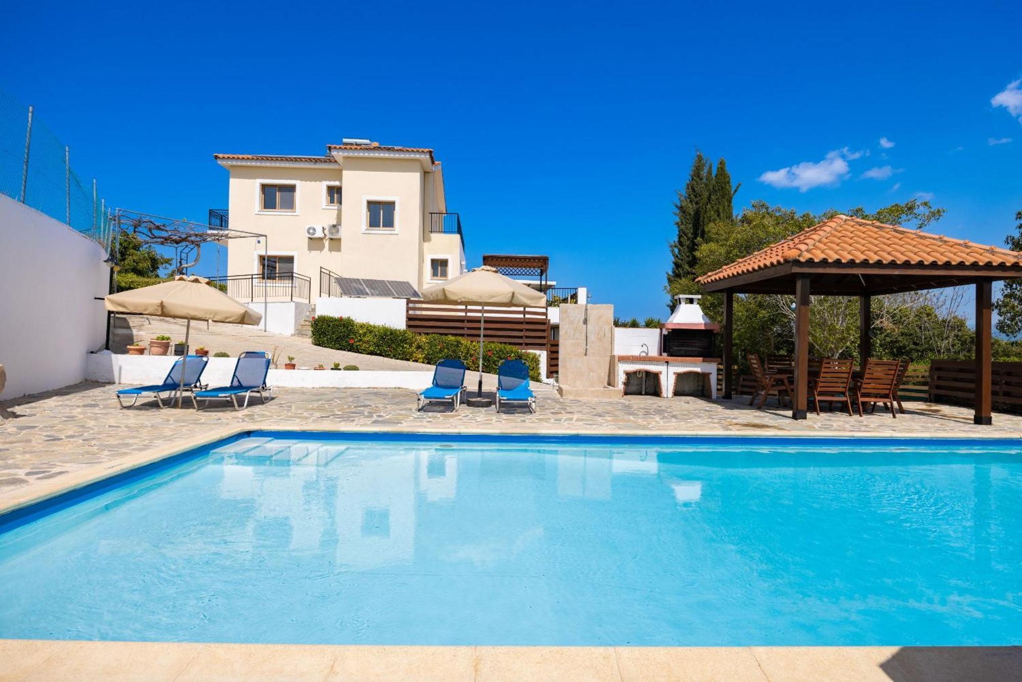 Villa Ira Finiki Latzi Exterior foto